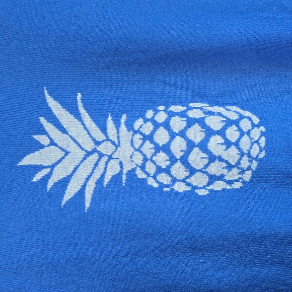 Vineyard Vines Blue Pineapple Cashmere Sweater - Picture 4 of 7